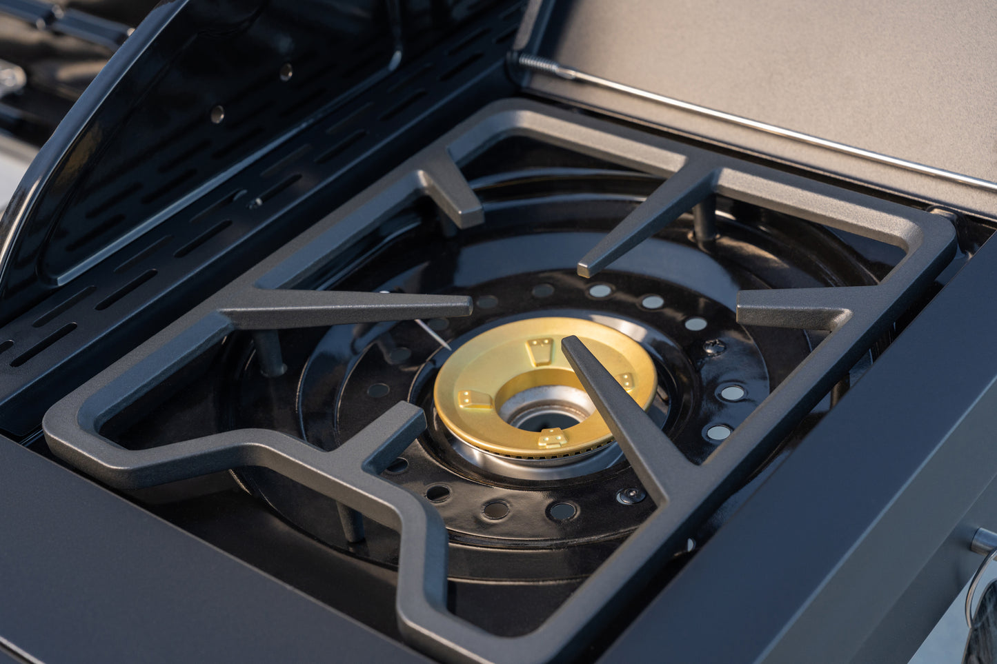 
                  
                    Spire 550X 6 Burner Dual Fuel Gas Grill with Cover
                  
                