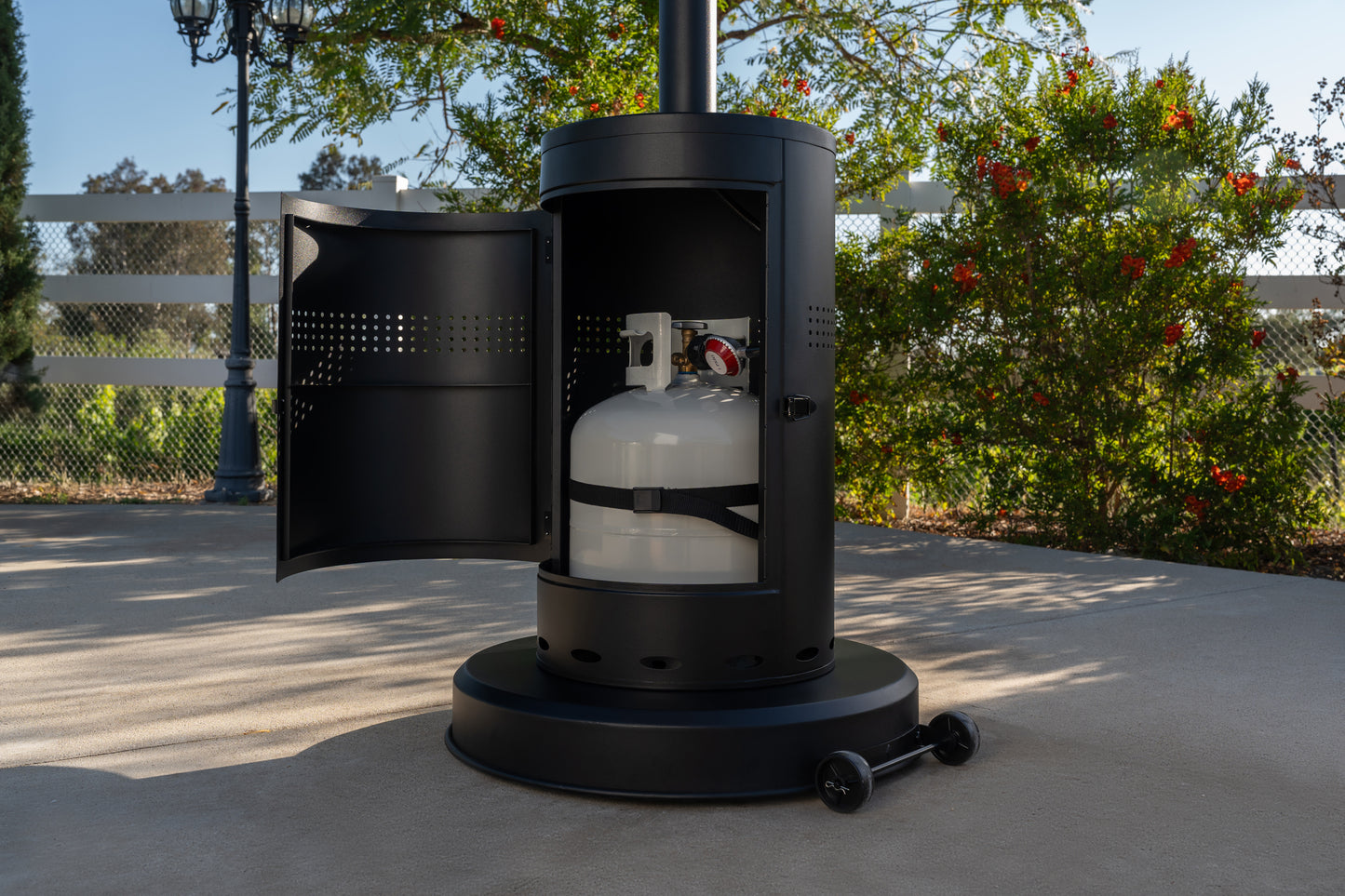 
                  
                    Spire Cantilever Infrared Gas Patio Heater
                  
                